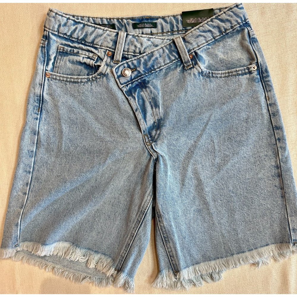 Wild Fable High Rise Bermuda Jean Shorts Raw Hem Asymmetrical Button Fly 2/26